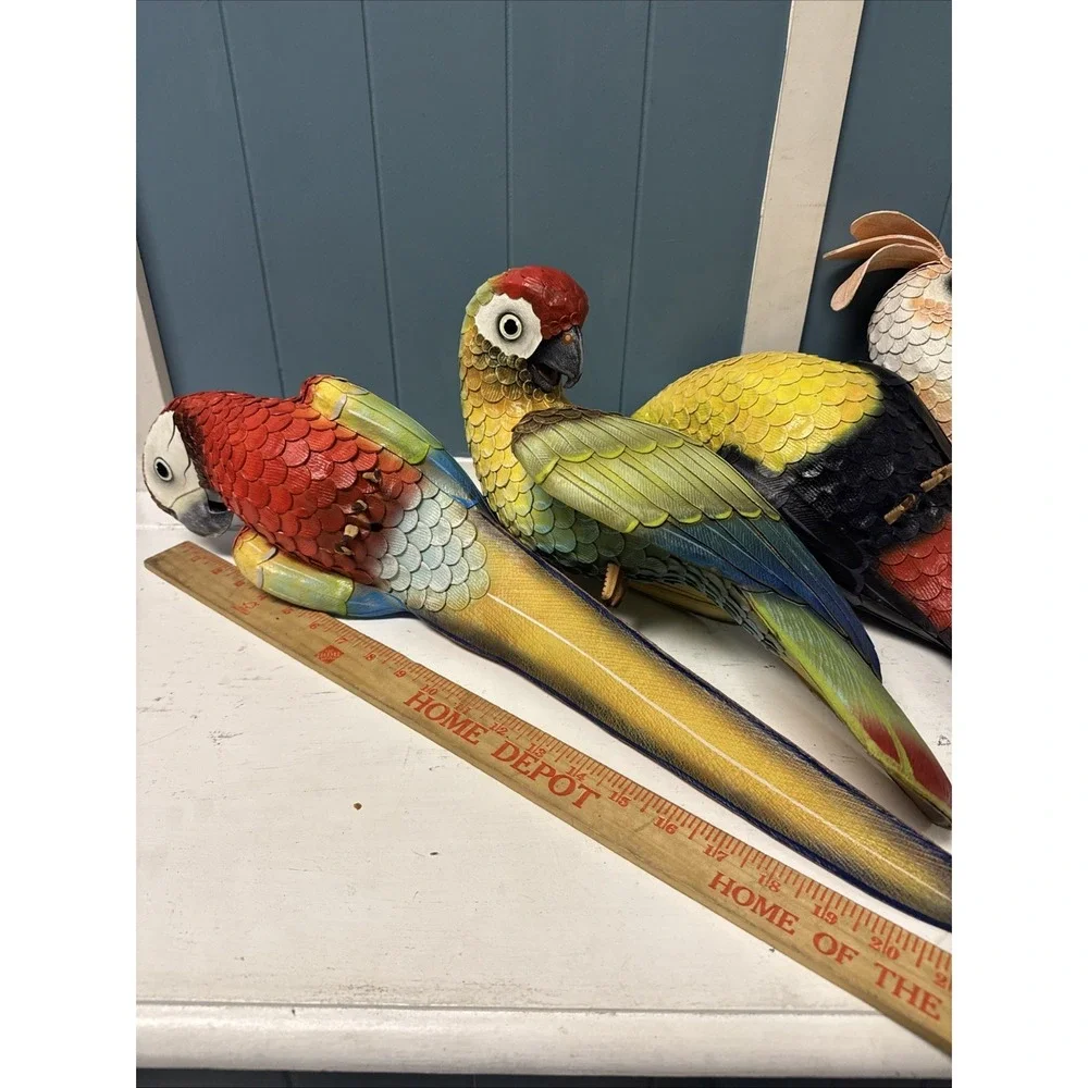 4 Large Hanging Parrot Patio Garden Statues Yard Wildlife Birds Restaurant Decor